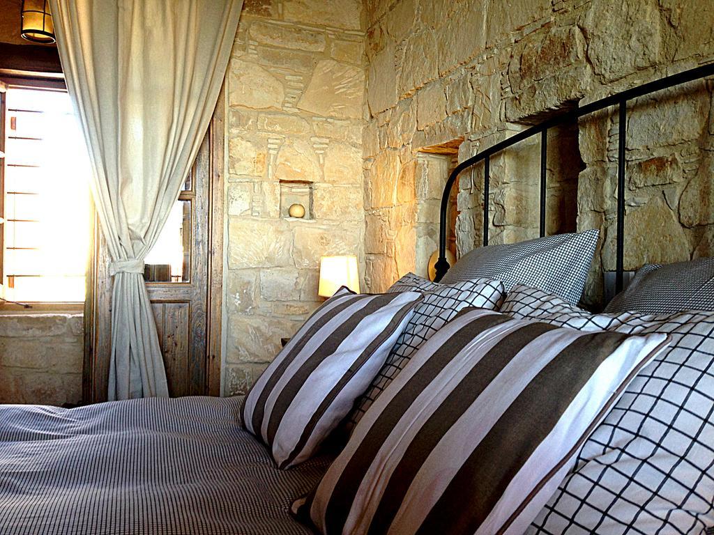 Lofou Traditional Stone House ภายนอก รูปภาพ