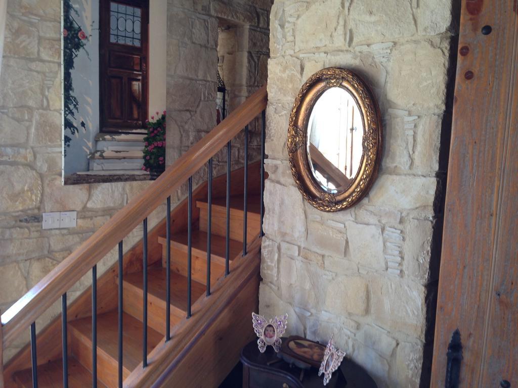 Lofou Traditional Stone House ห้อง รูปภาพ