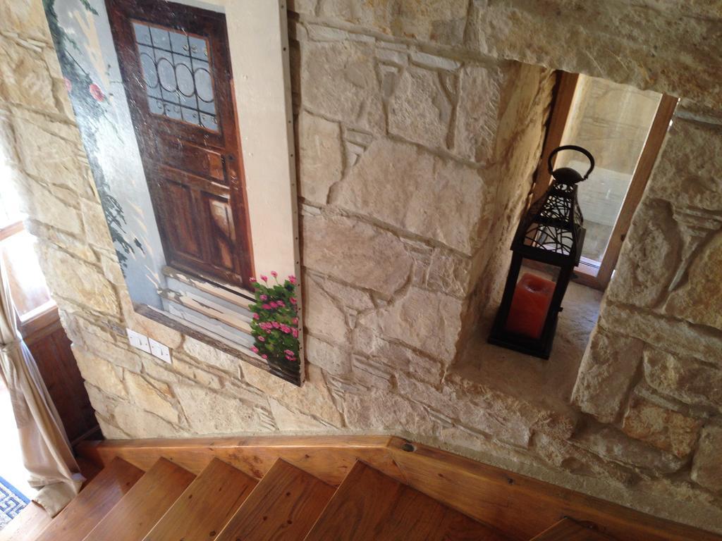 Lofou Traditional Stone House ภายนอก รูปภาพ