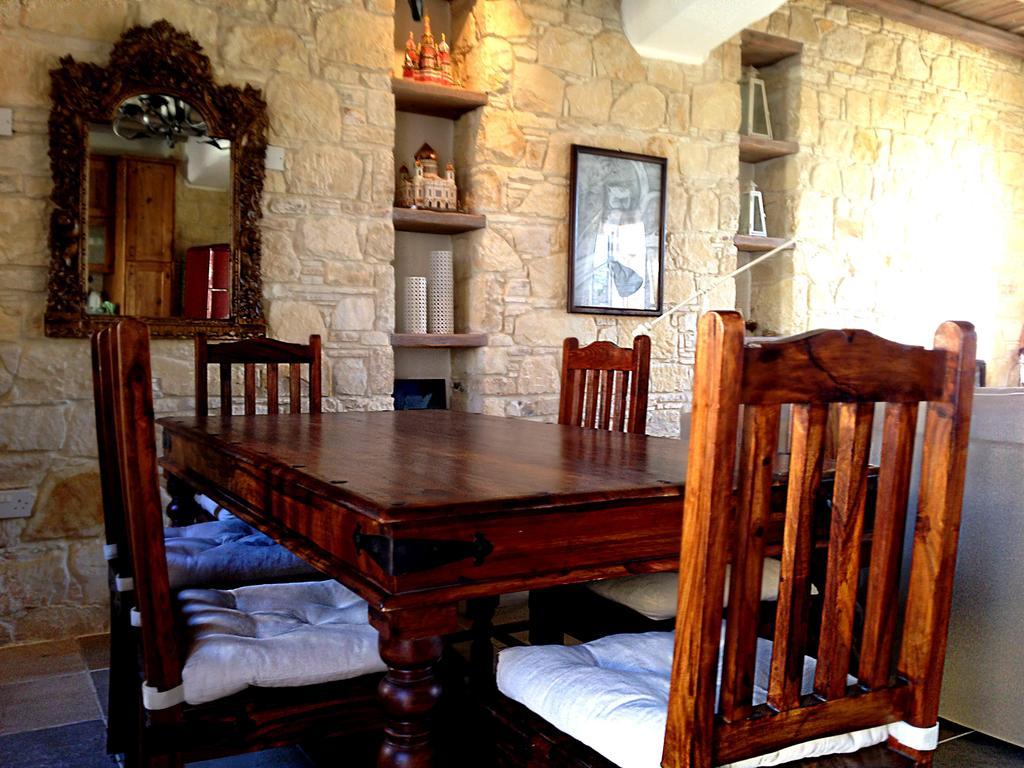 Lofou Traditional Stone House ห้อง รูปภาพ